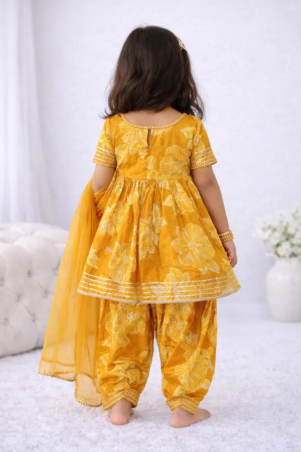 Yellow_Little_Garden_Cotton_Co-Ord_Set_For_Girls
