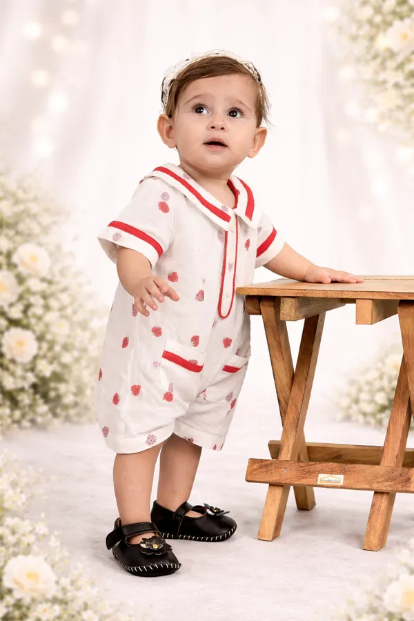 White_Cotton_Printed_Romper_For_Infants