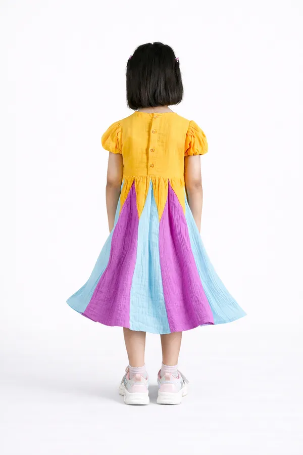 Multicolor_Cotton_Puff_Sleeve_Fit_Flare_Dress_For_Girls