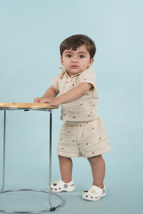 Beige_Cotton_Beige_Printed_Shirt_And_Shorts_Set_For_Boys