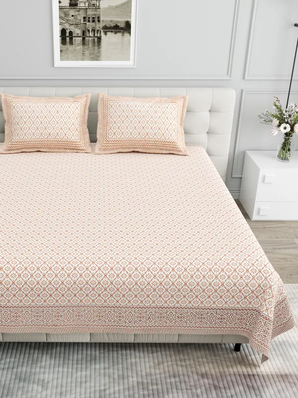 Elite_Geometric_Red_Cotton_Printed__King_Size_Bedsheet