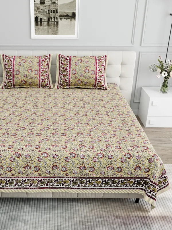 Elite_Collection_Wildflower_Design_yellow-pink_Cotton_Printed__Bedsheet