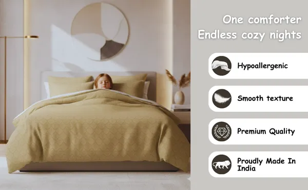 Royale_Jacquard__Beige_Golden_Comforter