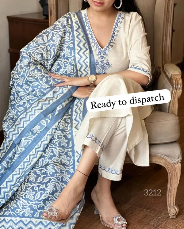 Elegant_Off-White_&_Blue_Embroidered_Kurta_Set_with_Dupatta