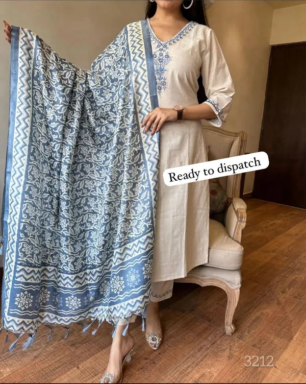 Elegant_Off-White_&_Blue_Embroidered_Kurta_Set_with_Dupatta