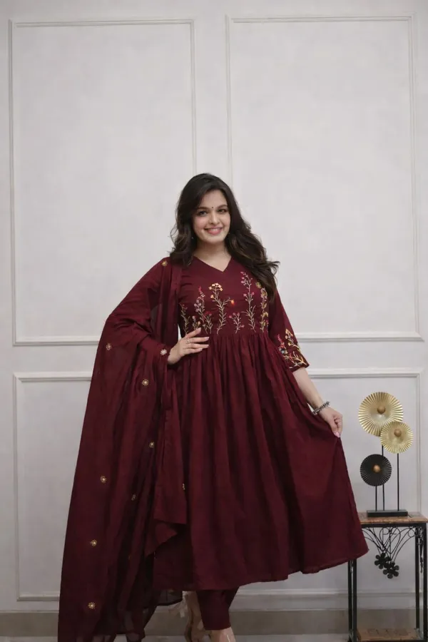 Elegant_Wine_Embroidered_Anarkali_Kurta_Set_with_Dupatta