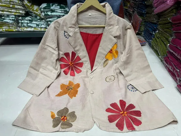 Pure_Cotton_Jute_Appliqué_Work_Blazer_Style_Co-ord_Set_in_Beige