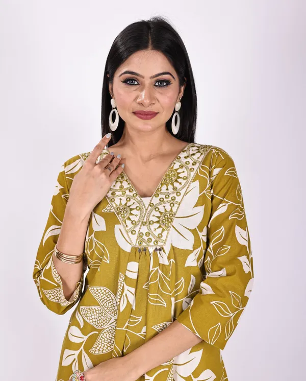 Yellow_Premium_Khadi_Cotton_Printed_Kurti_&_Pant_For_Women