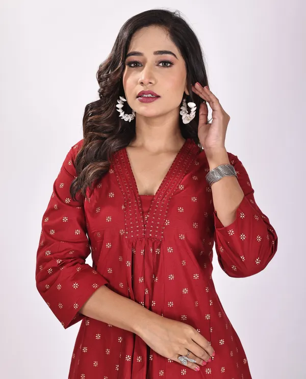 Maroon_Premium_Pure_Cotton_Embroidered_Kurti_&_Pant_For_Women