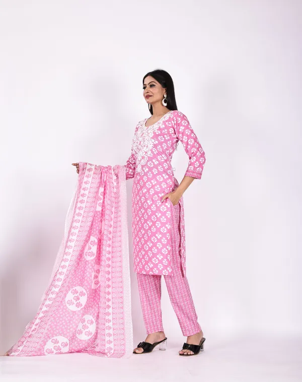Pink_Premium_Cotton_Slub_Printed_Kurta,_Trouser_&_Dupatta_Set_For_Women
