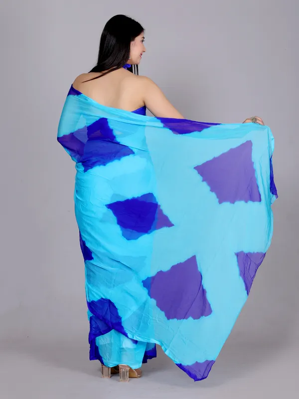 Blue_Designer_Pure_Chiffon_&_New_Trendy_Bollywood_Saree_For_Women_(With_Blouse)