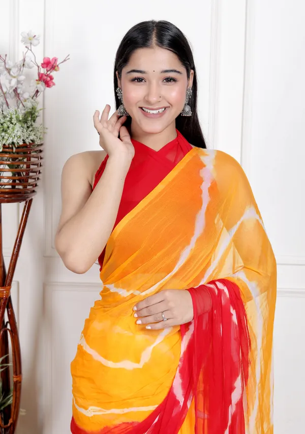 Red_Designer_Pure_Chiffon_&_New_Trendy_Bollywood_Saree_For_Women_(With_Blouse)