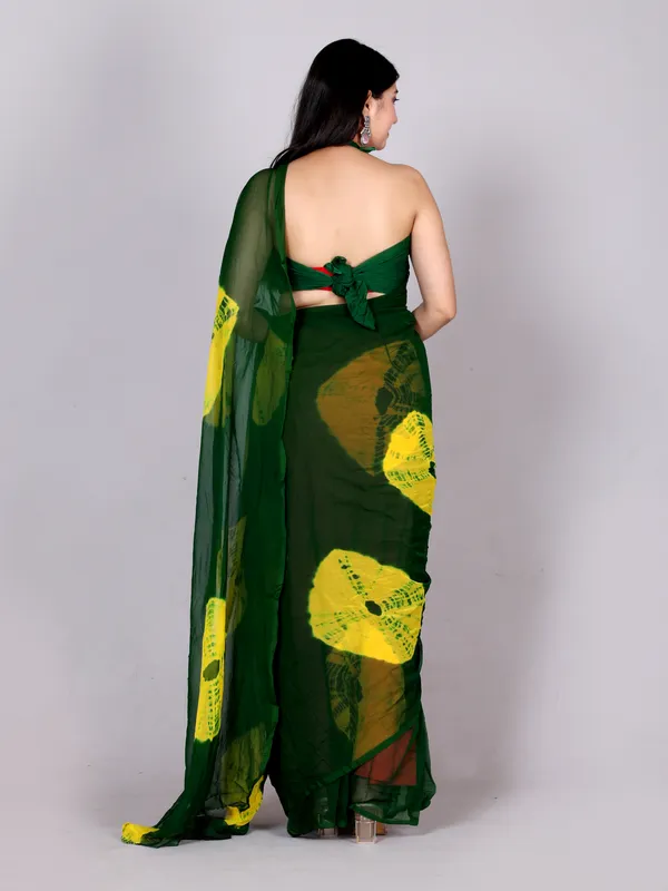 Green_Designer_Pure_Chiffon_&_New_Trendy_Bollywood_Saree_For_Women_(With_Blouse)