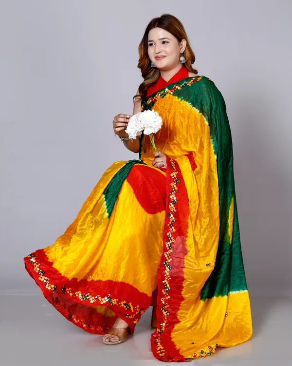 Yellow_Designer_Pure_Chiffon_&_New_Trendy_Bollywood_Saree_For_Women_(With_Blouse)