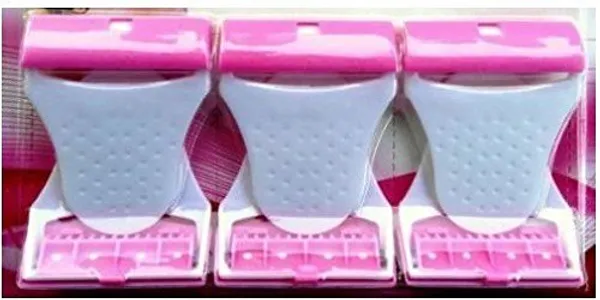 White_Max_Women_Razor_Disposable_Body_Shaving_Bikini_Razor,_6_Blades_Count