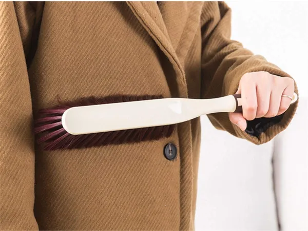Beige_Plastic_Soft_Cleaning_Brush_For_Home_Carpet/Car_Interior,_Pack_Of_2