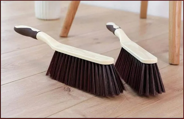 Beige_Plastic_Soft_Cleaning_Brush_For_Home_Carpet/Car_Interior,_Pack_Of_2