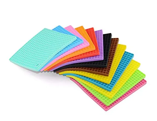 Multicolor_Square_Shape_Silica_Gel_Anti_Hot_Heat_Resistant_Trivets,Car_Dashboard_Anti_Slip_Resistant_Pad_Dining_Table_Mat,Size_18Cm_Set_Of_4