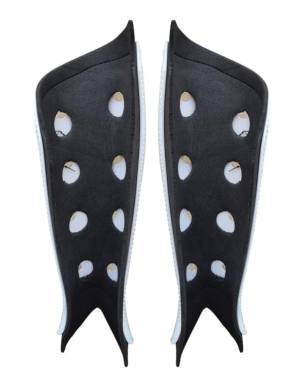 Heavy_Duty_Practice_Beginner_Level_Solid_Wooden_Hockey_Stick_With_Baseball_Bat_And_Ball_And_Shin_Guard_Medium_For_Men_Women_Black_Black