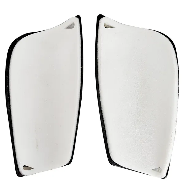 Football_Shin_Guards_Youth_Soccer_Shin_Pads_With_Breathable_Sleeve_And_Secure_Strap_Ideal_For_Training_Black_S_Type_Left_Right