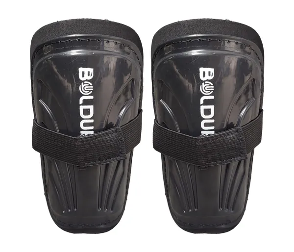 Black_Plastic_&_Foam_Premium_&_Elegant_Football_Shinguard_For_Sports_(Pack_of_4)