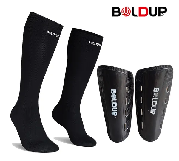 Black_Plastic_&_Foam_Premium_&_Elegant_Football_Shinguard_With_Socks_For_Sports_(Pack_Of_2)