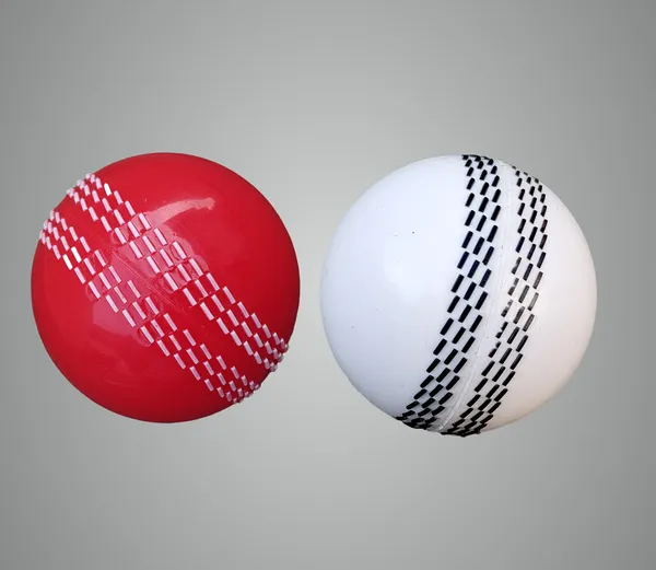 Red_&_White_Rubber_&_Syenthetic_Premium_&_Elegant_Cricket_Ball_For_Sports_(Pack_Of_2)