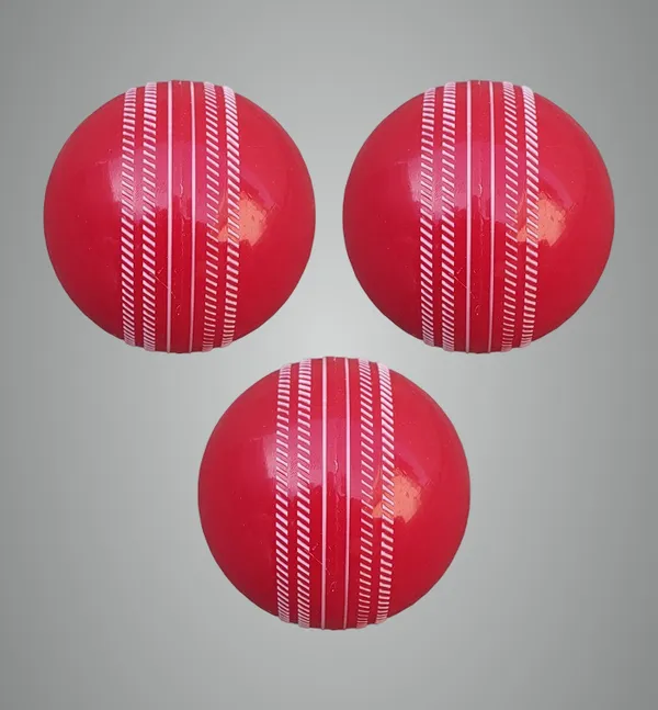 Red_Rubber_&_Syenthetic_Premium_&_Elegant_Cricket_Ball_For_Sports_(Pack_Of_3)