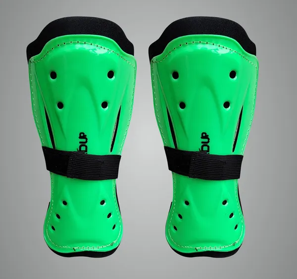 Green_Plastic_&_Foam_Premium_&_Elegant_Football_Shinguard_For_Sports_(Pack_of_4)