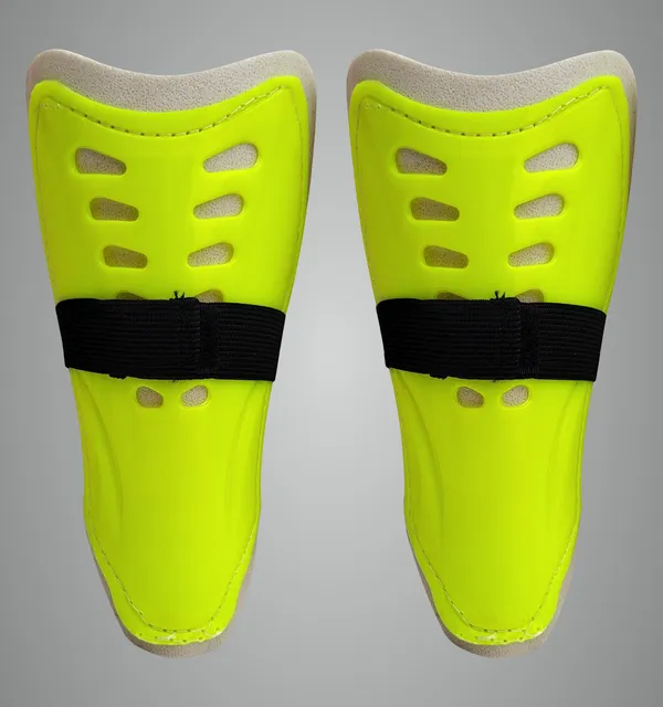 Lemon_Plastic_&_Foam_Premium_&_Elegant_Football_Shinguard_For_Sports_(Pack_of_4)