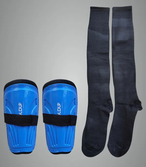 Blue_Plastic_&_Foam_Premium_&_Elegant_Football_Shinguard_With_Socks_For_Sports_(Pack_Of_2)