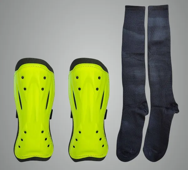 Green_Plastic_&_Foam_Premium_&_Elegant_Football_Shinguard_With_Socks_For_Sports_(Pack_Of_2)