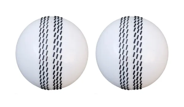 White_Rubber_&_Syenthetic_Premium_&_Elegant_Cricket_Ball_For_Sports_(Pack_Of_2)