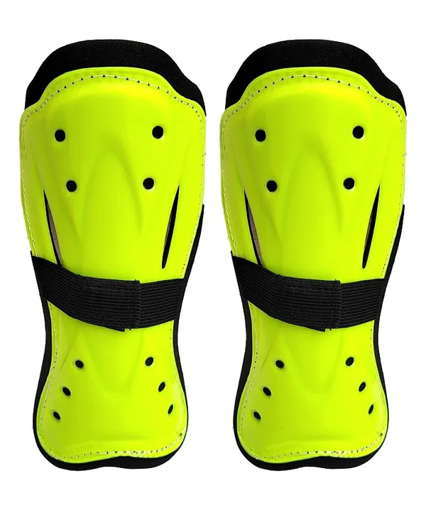 Green_Plastic_&_Foam_Premium_&_Elegant_Football_Shinguard_With_Socks_For_Sports_(Pack_Of_2)