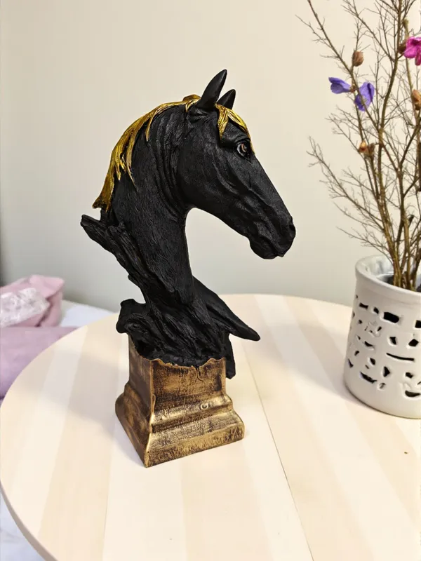 Black_Fiber_Poly_Resin_Premium_Horse_Statue