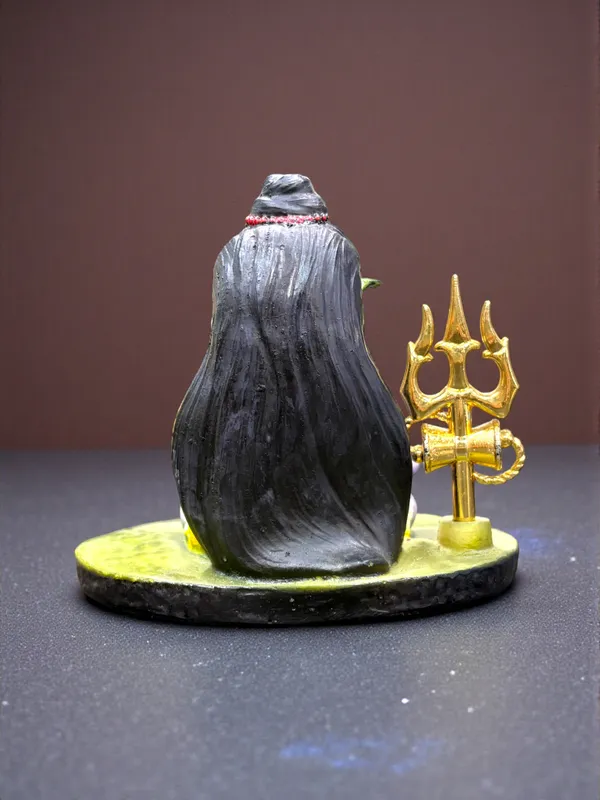 Baby_Shiva_Car_Dashboard_Idol_–_Cute_Meditating_Mahadev_Statue_with_Trishul_|_Premium_Fiber_Resin_Showpiece_DA-149