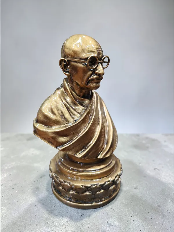 Mahatma_Gandhi_Bust_Statue_|_Gold_Finish_Fiber_Poly_Resin_Inspirational_Decorative_Showpiece_DA-113