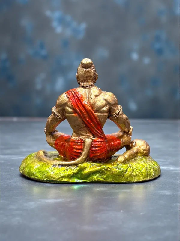 Meditating_Lord_Hanuman_Car_Dashboard_Idol_–_Golden_Finish_Bajrangbali_Statue_for_Vehicle_&_Home_DA-150