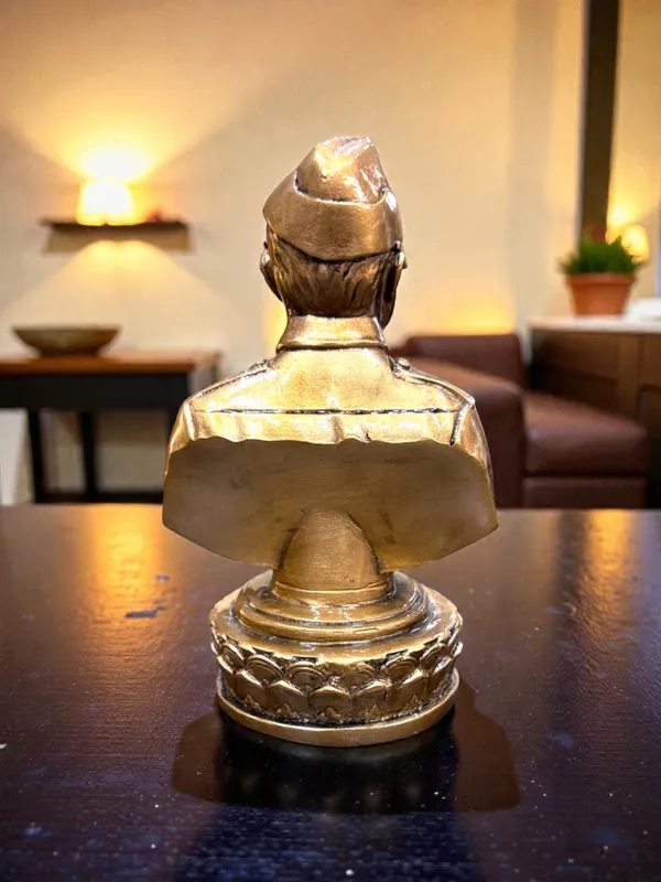 Netaji_Subhas_Chandra_Bose_Bust_Statue_–_Antique_Golden_Finish_Poly_Resin_Idol_for_Home_Decor,_Office_Desk_&_Patriotic_Gift_DA-115