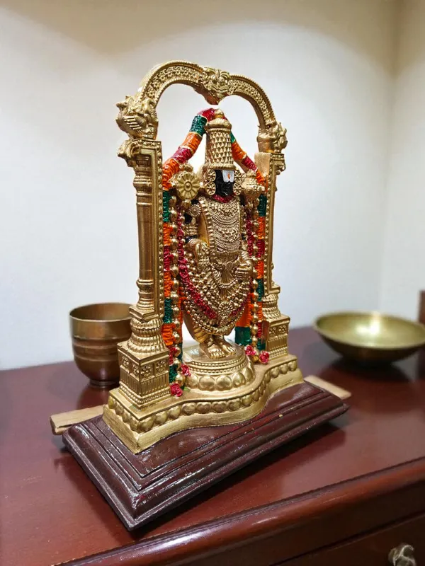 Golden_Fiber_Poly_Resin_Premium_Balaji_Idol