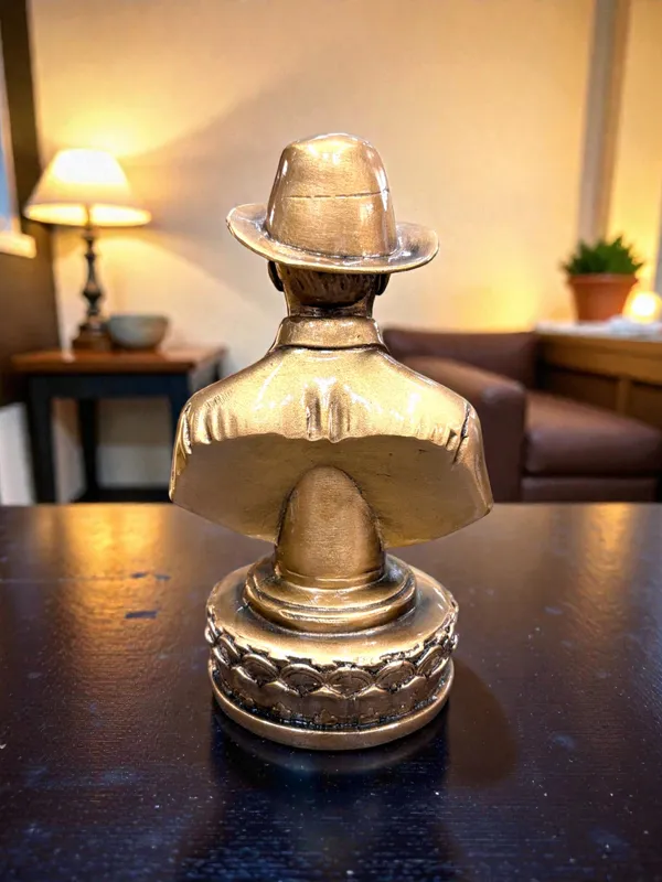 Shaheed_Bhagat_Singh_Bust_Statue_with_Hat_–_Antique_Golden_Finish_Poly_Resin_Idol_for_Home_Decor,_Office_Desk_&_Gift_DA-_116