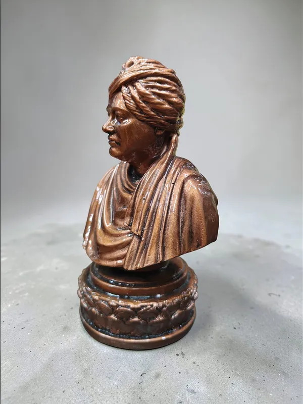 Swami_Vivekananda_Bust_Statue_|_Inspirational_Spiritual_Leader_Resin_Idol_|_Premium_Copper_Finish_Desk_Décor_Showpiece_for_Home_&_Office_DA-117