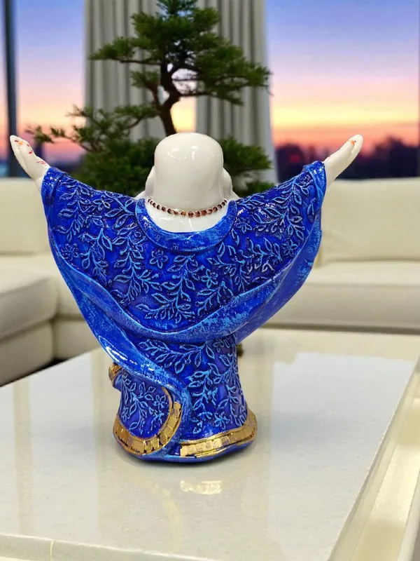 Blue_Fiber_Poly_Resin_Premium_Happy_Men_Statue