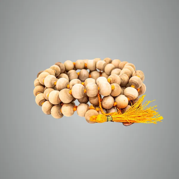 Brown_Tulsi_Mala_108_Beads_|_Natural_Tulsi_Wood_Jaap_Mala_For_Pooja,_Meditation_And_Spiritual_Use_|_For_Men_And_Women