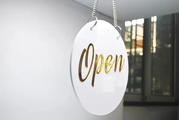 Open_&_Close_Premium_White_Gold_Finish_Acrylic_Open_&_Close_Hanging_Door_Sign_Elegant_Double-Sided_Signage_For_Resort,_Society,_Hotel,_Office,_Corporate,_Business_&_Hospital