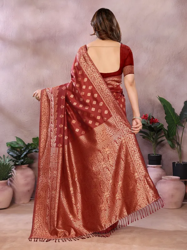 Luxury_in_Every_Thread_Jacquard_Sarees_&_Blouse_Pieces