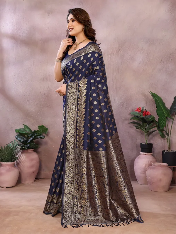Luxury_in_Every_Thread_Jacquard_Sarees_&_Blouse_Pieces