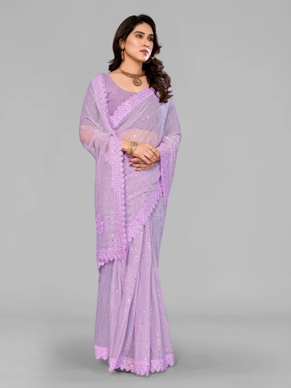 Mirror_Majesty:_Zari_Fabric_Saree_with_Chemical_Lace_Detailing