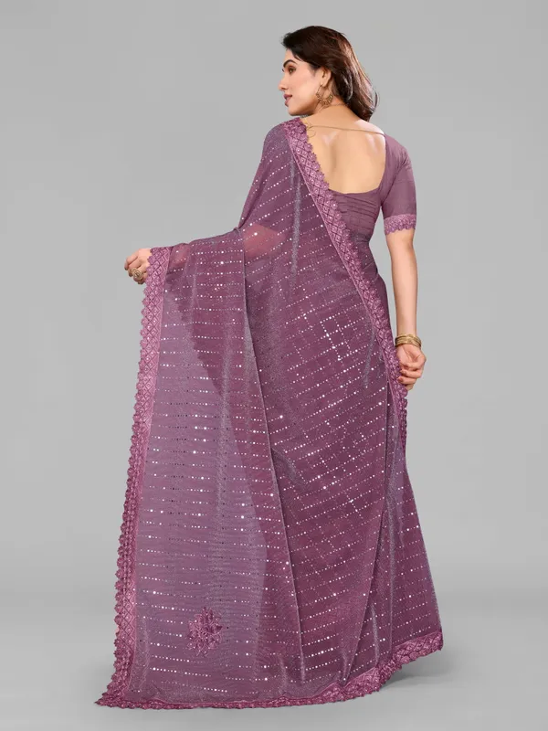 Mirror_Majesty:_Zari_Fabric_Saree_with_Chemical_Lace_Detailing