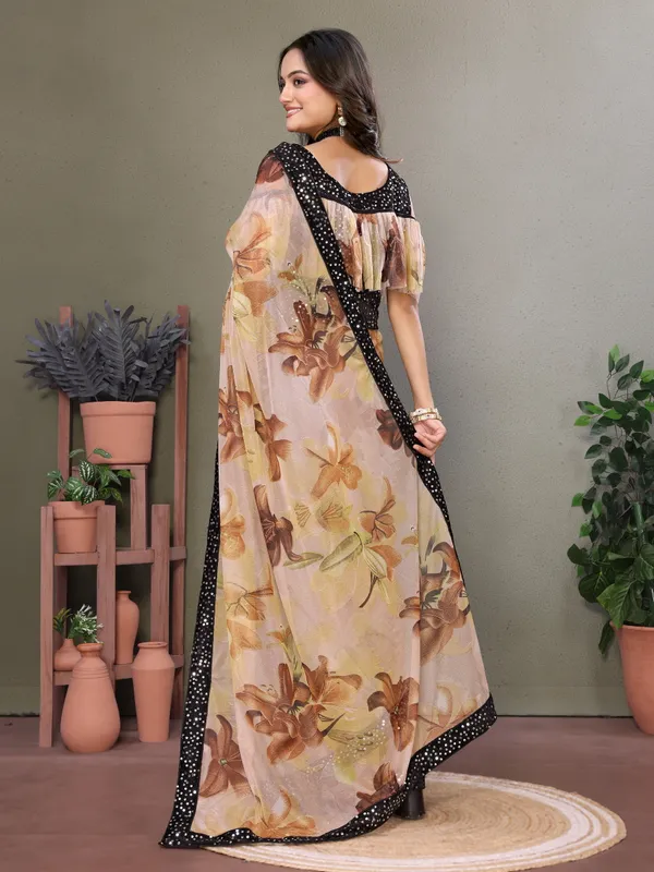 Trendy_Lycra_Print_Saree_for_Effortless_Eleganc.